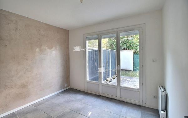 Maison à vendre    3 pièces •  Morlaàs