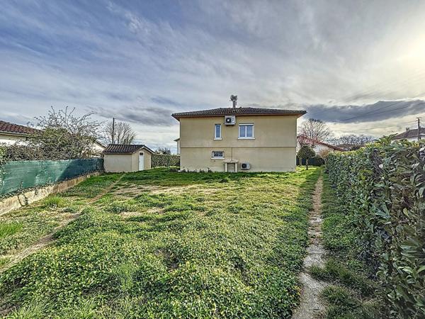 Maison 97m2, 6 pièces avec jardin et garage à Seissan