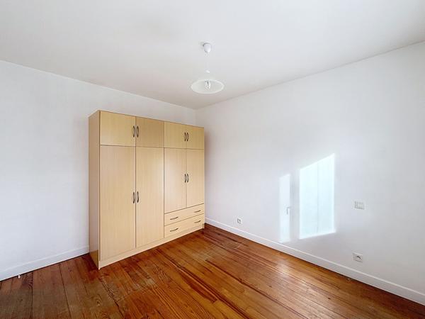 Maison 97m2, 6 pièces avec jardin et garage à Seissan