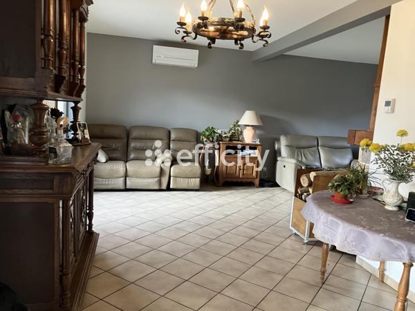 Maison 7 pièces - 146 m² Exclusivité efficity