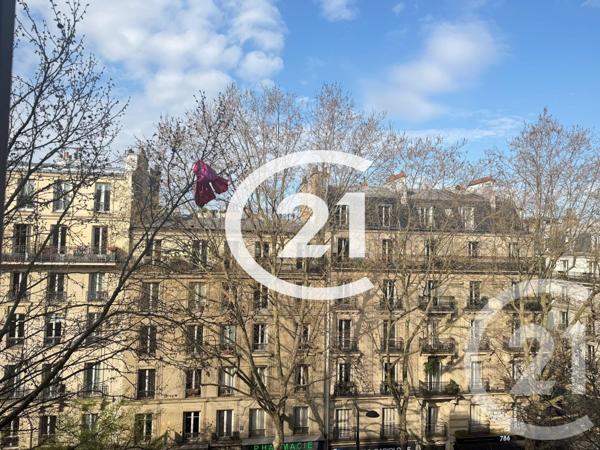 Appartement F4 à vendre  4 pièces - 59 m2 PARIS - 75018