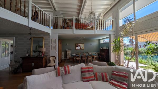 Maison (prestige) à vendre 10 pièces 230 m² Sorbiers