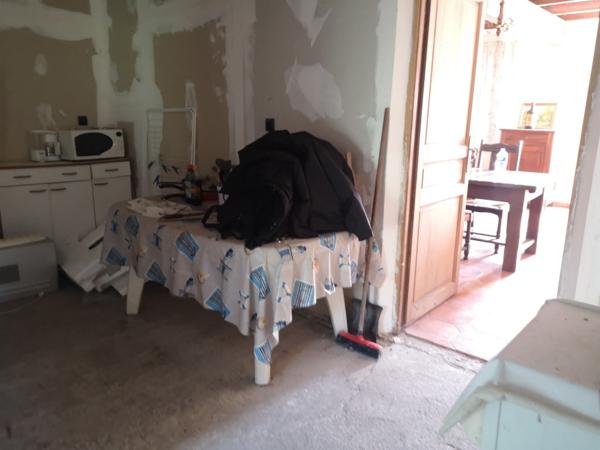 Maison Saint Georges Des Coteaux 4 pièce(s) 190 m²