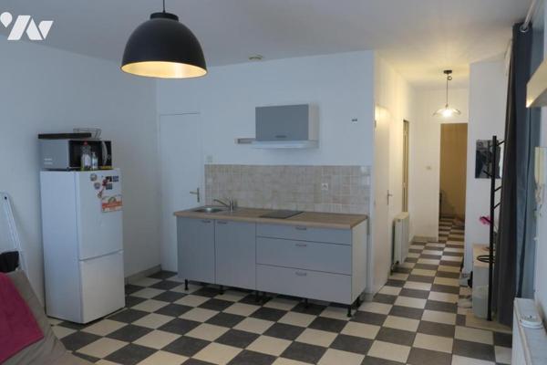 Appartement T2 - Locataire en place avec bail meublé - Rez-de-chaussé - Cave - 40,10 m²