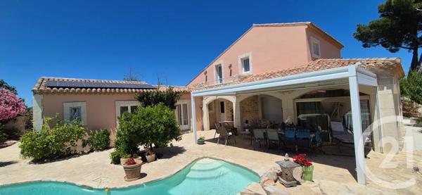 Maison à vendre  6 pièces - 196 m 2   BEZIERS  - 34