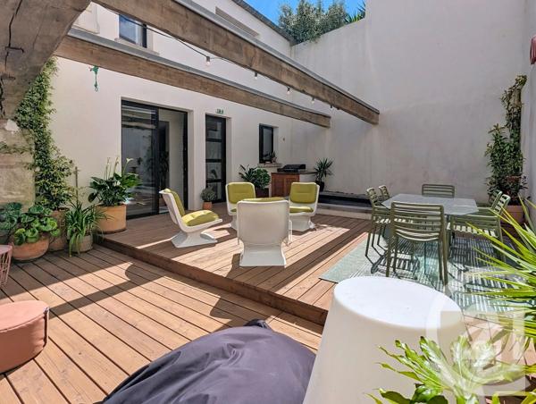 Maison à vendre  6 pièces - 196 m 2   BEZIERS  - 34