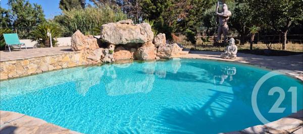 Maison à vendre  6 pièces - 196 m 2   BEZIERS  - 34
