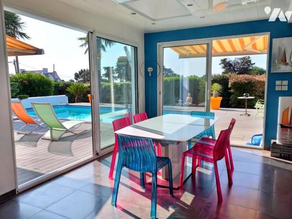Maison tradi. et bois de 210 m² + 2 garages et parkings proche plages Rohu