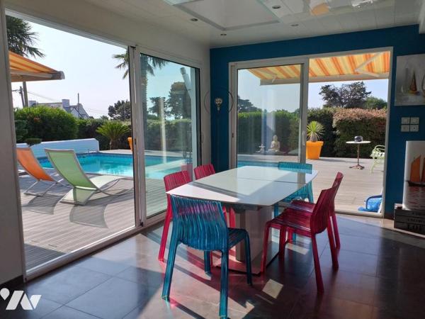 Maison tradi. et bois de 210 m² + 2 garages et parkings proche plages Rohu