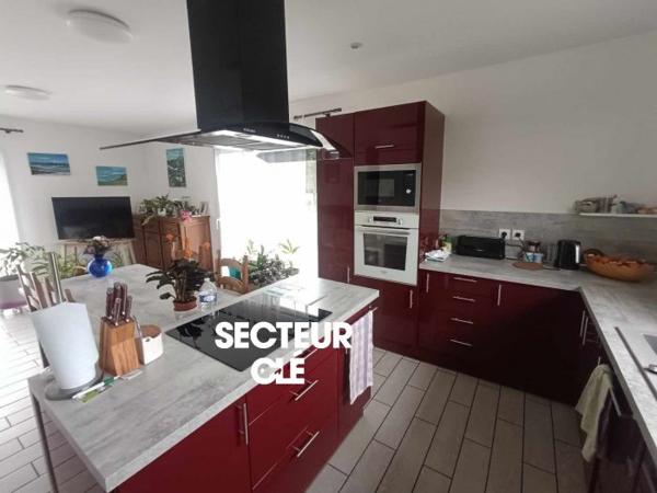 Maison individuelle Salles 102 m²