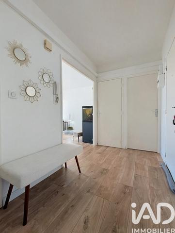 Appartement à vendre 3 pièces 61,79 m² Nîmes