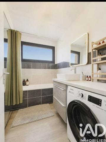 Appartement à vendre 3 pièces 61,79 m² Nîmes