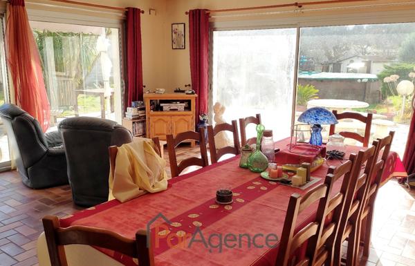 MAISON - 9 PIECES - 193 M2 HABITABLES - TERRAIN 2168M2