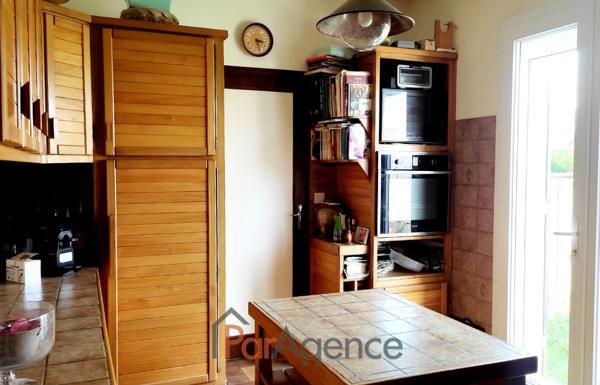 MAISON - 9 PIECES - 193 M2 HABITABLES - TERRAIN 2168M2