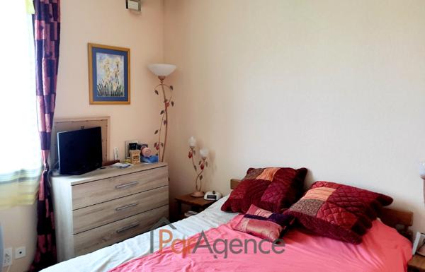 MAISON - 9 PIECES - 193 M2 HABITABLES - TERRAIN 2168M2