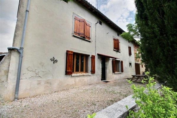 Maison à louer    4 pièces •  Fiac