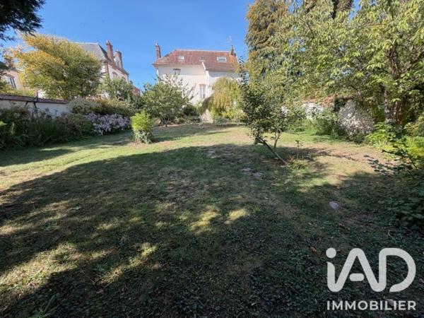 Maison à vendre 9 pièces 167 m² Dreux
