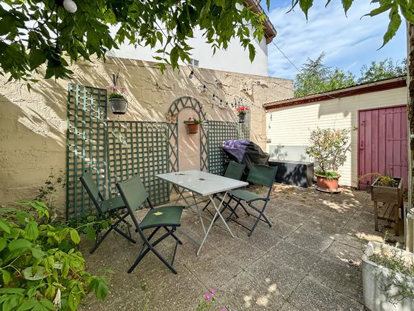 Maison 5 pièces -  LES BOUTOURS