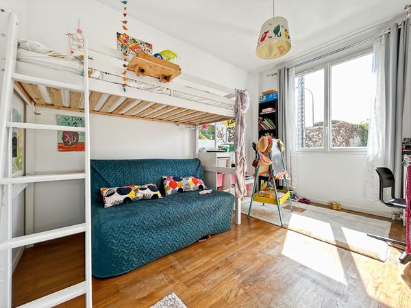 Maison 5 pièces -  LES BOUTOURS
