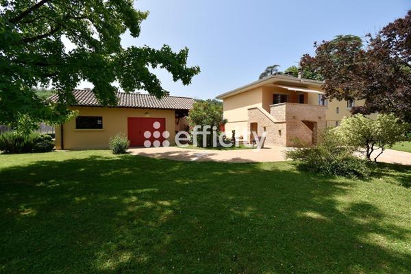 Maison 8 pièces - 171 m² Exclusivité efficity