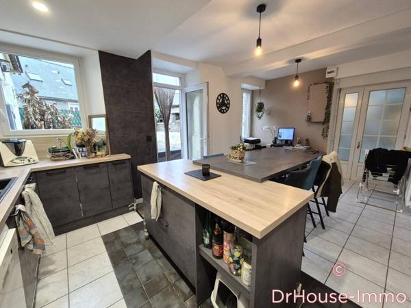 Maison à vendre 8 pièces de 146 m²