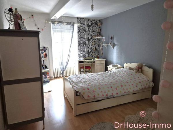 Maison à vendre 8 pièces de 146 m²
