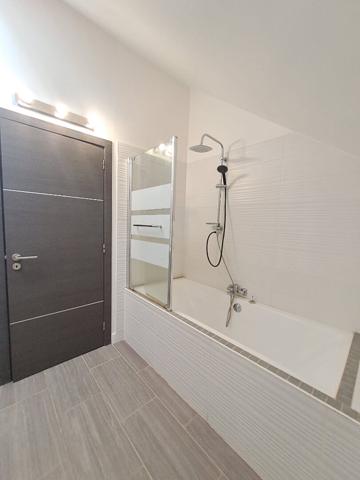 MAISON EN PIERRES SUR BONVILLIERS