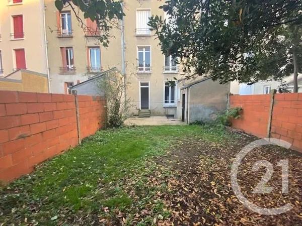 Immeuble à vendre  225 m 2   LE MANS  - 72