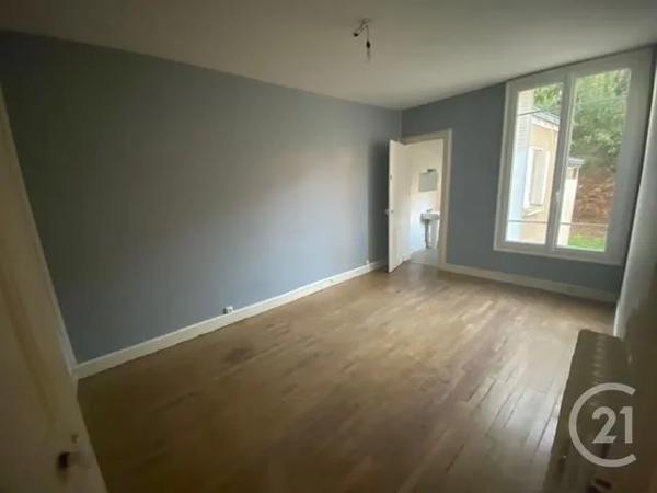 Immeuble à vendre  225 m 2   LE MANS  - 72