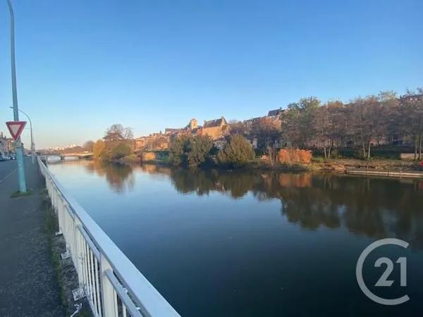 Immeuble à vendre  225 m 2   LE MANS  - 72