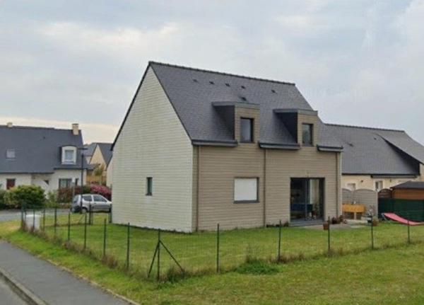 maison située à saint coulomb