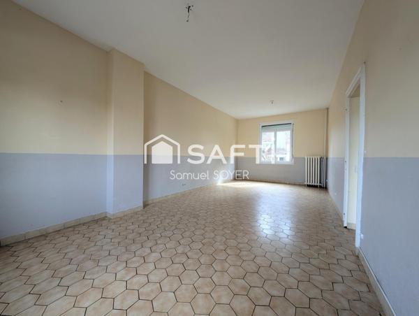 MAISON INDIVIDUELLE, GARAGE, GRANDE DEPENDANCE