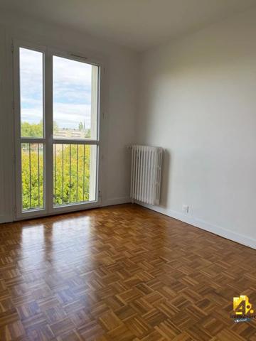Exclusif COMPIEGNE Appartement 3P Balcon