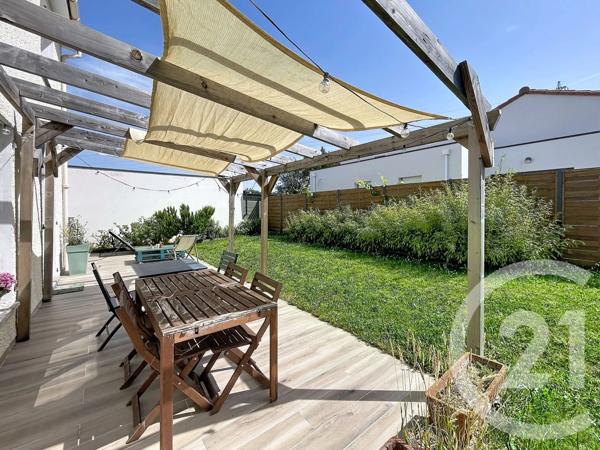 Maison à vendre  5 pièces - 96 m 2   REZE  - 44