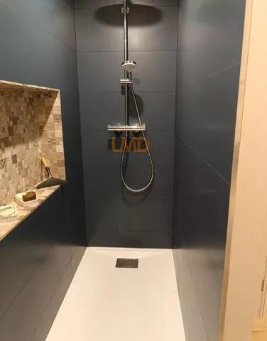 Appartement de standing vue colline St Jacques