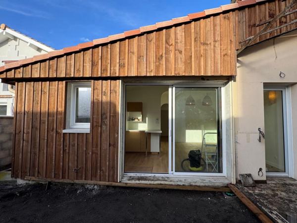 Bruges centre - parcelle 209m2 - maison type T3 plain-pied entièrement rénovée