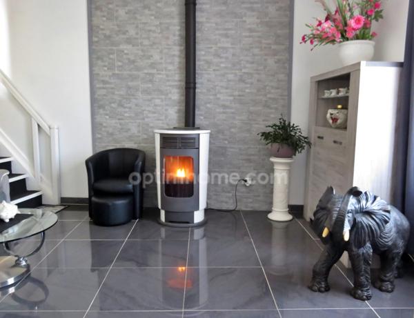 ✨ Maison 83 m² à Saint-André-de-l’Eure – style atypique & charme unique
