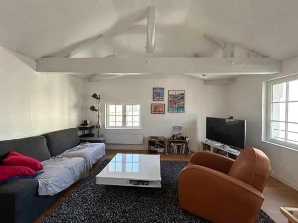 Appartement 4 pièces au dernier étage à Saumur - Hyper centre. Rare sur le marché !