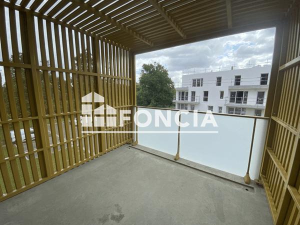 Location Appartement 3 pièces 62.2 m² - 5001 RUE JEAN RAYMOND GUYON Lormont 33310