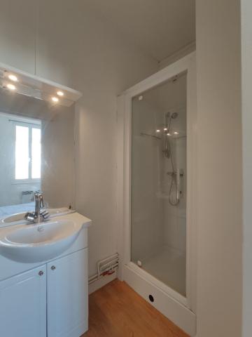 Appartement 2 pièces à louer Rochefort - 17300 / Réf: 1104
