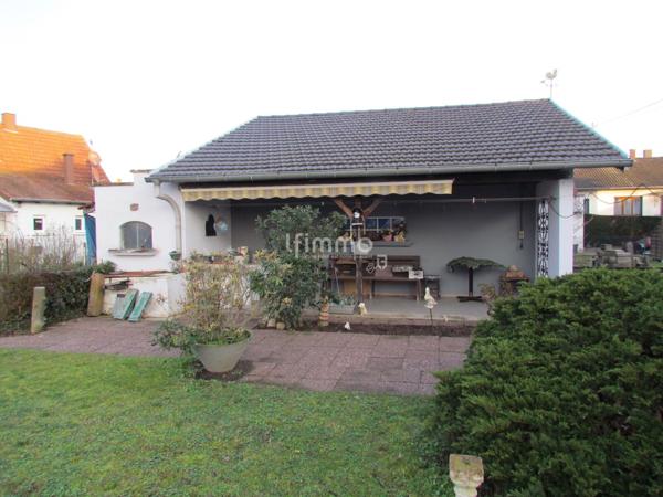 Maison plain-pied sur 7,98 ares