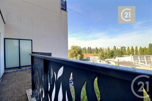 Appartement F4 à vendre  4 pièces - 78,29 m 2   LES PAVILLONS SOUS BOIS  - 93