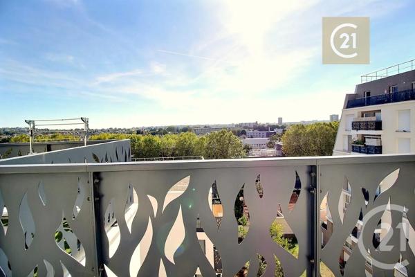 Appartement F4 à vendre  4 pièces - 78,29 m 2   LES PAVILLONS SOUS BOIS  - 93