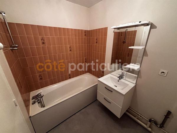 Location Appartement46,81 m² - 2 Pièces - CLERMONT-FERRRAND (63000)