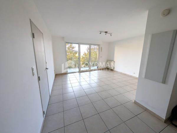 Montpellier (34000) T2 48 m² – Terrasse + Box Garage – Port Marianne