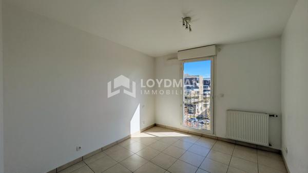 Montpellier (34000) T2 48 m² – Terrasse + Box Garage – Port Marianne