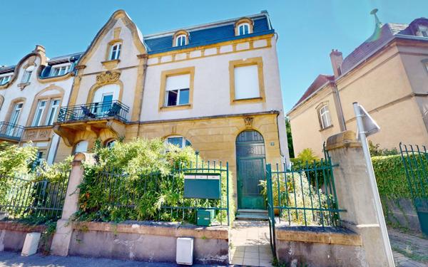 Appartement à vendre    3 pièces • 80,82 m2 Metz