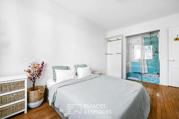 Etage élevé traversant avec balcon-terrasse à Auteuil Sud