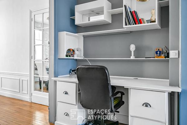 Etage élevé traversant avec balcon-terrasse à Auteuil Sud