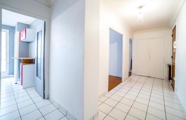 Appartement · Location Grenoble (38000) 2 pièces · 57m²